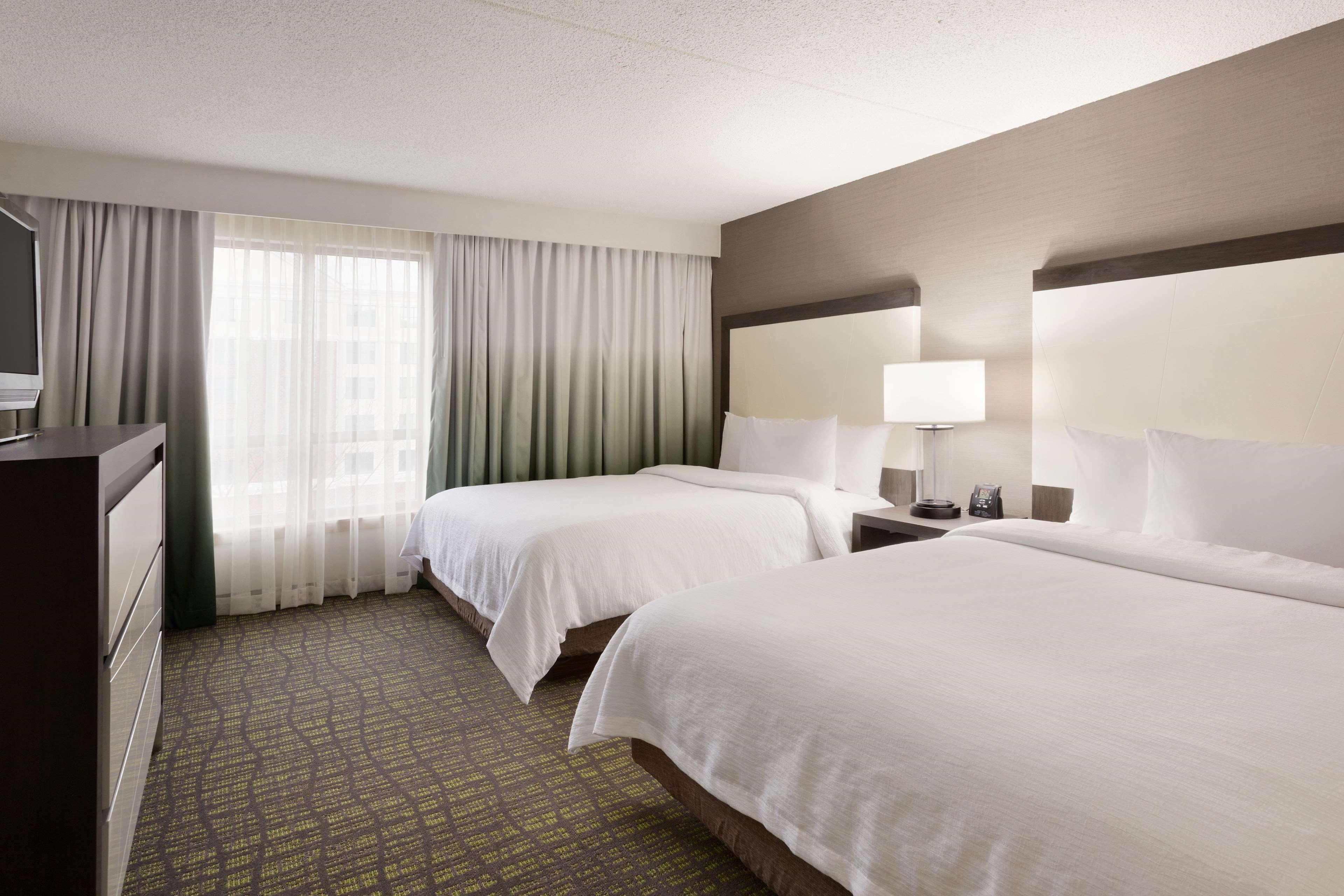Embassy Suites Newark - Wilmington/South Exterior foto