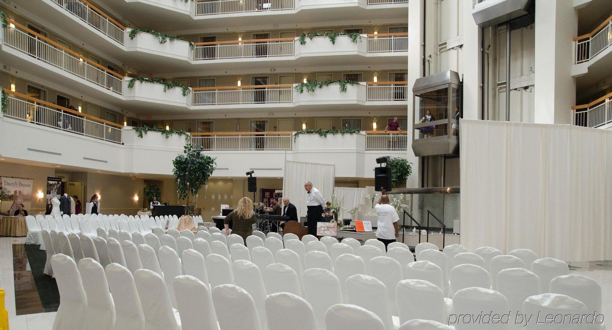 Embassy Suites Newark - Wilmington/South Exterior foto