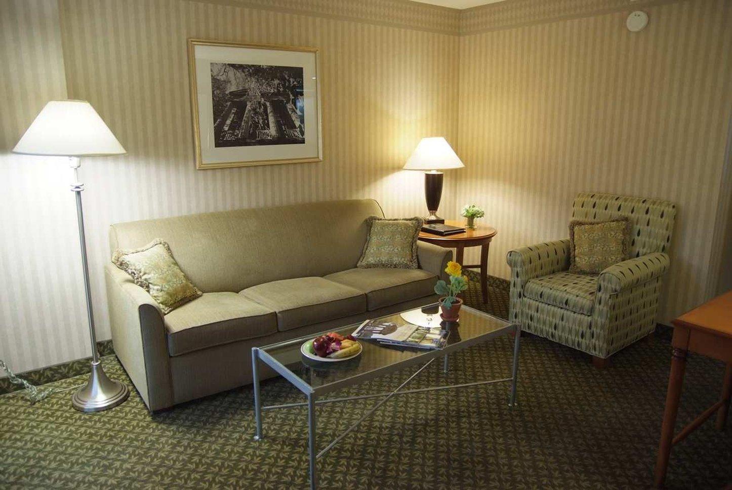 Embassy Suites Newark - Wilmington/South Exterior foto