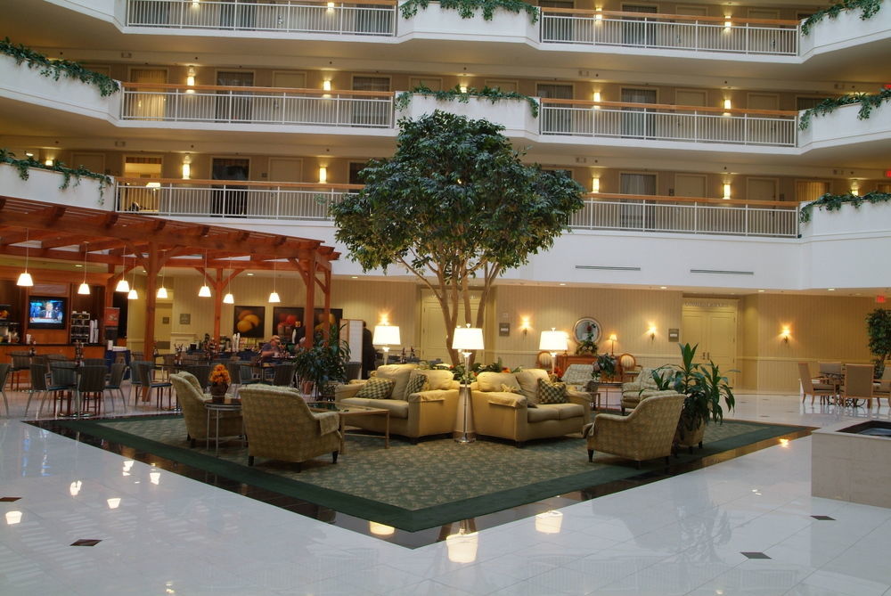 Embassy Suites Newark - Wilmington/South Exterior foto